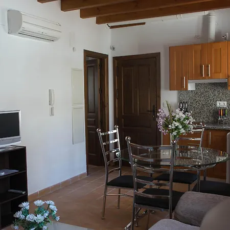 Apartment Casa Las Flores *